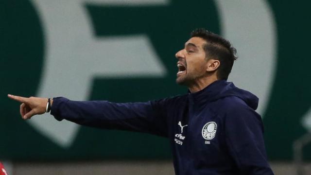 世界杯手机直播软件安装-魔力鸟影响大 解放者杯冠军主帅带三本他的书结婚